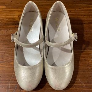 Girls gold dress shoes - sz 12